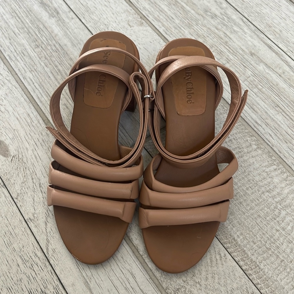 See by Chloe sandals 37